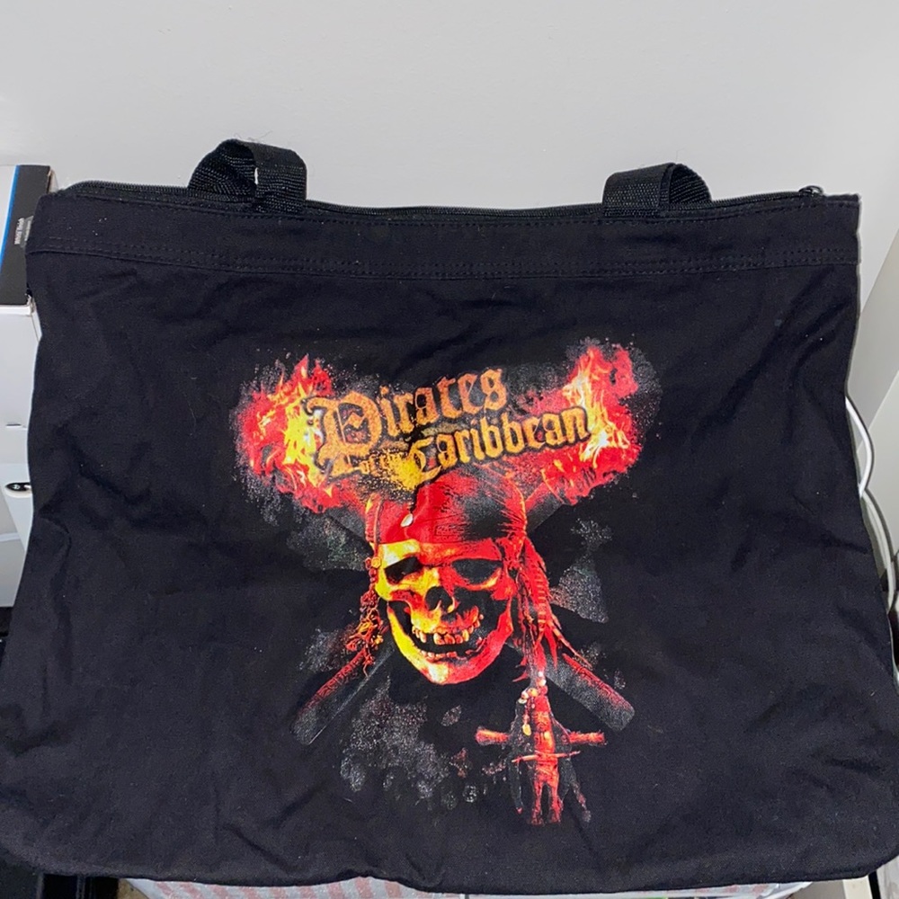 Pirates of the Caribbean tote